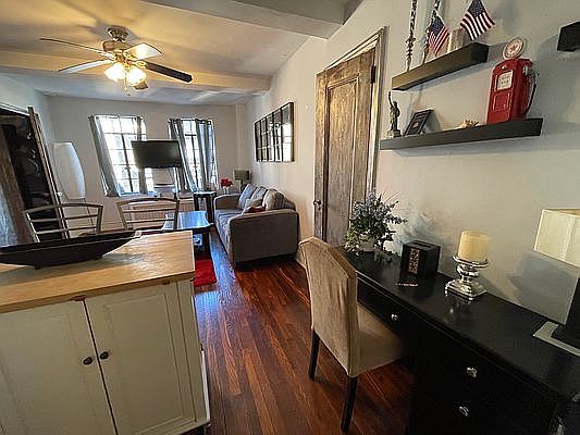 3rd image of 320 E 42nd St APT 1306