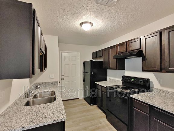 2nd image of 7708 Free Ave