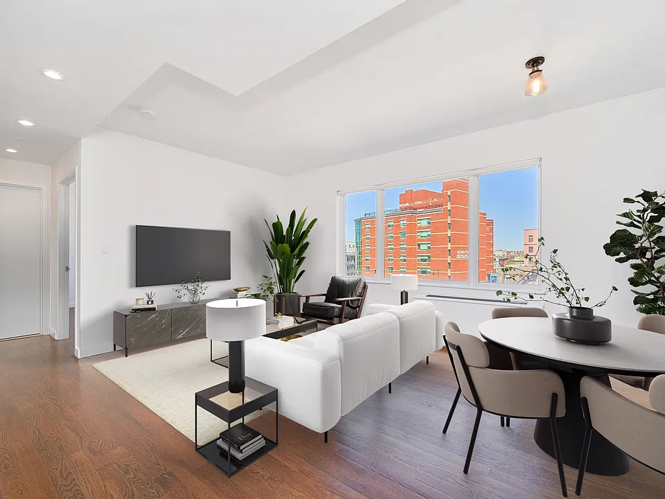 1209 Dekalb Ave #412