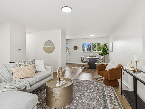 5th image of 508 8th Street Pl SE