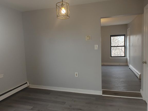 5th image of 140 S Clark St Floor 3