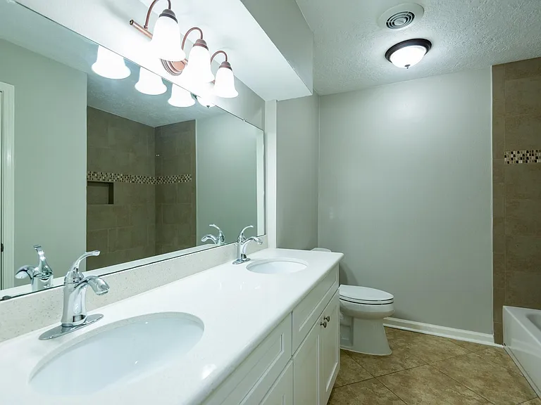 7403 Tall Pines Dr — Photo 19