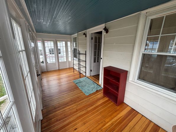 12 Fairlawn Rd