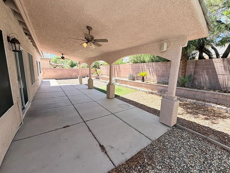 5123 Fiji Island Ct — Photo 23