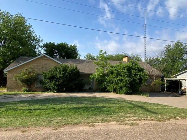 1111 N 5th St, Haskell, TX 79521