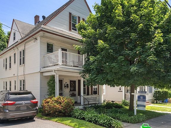 2nd image of 124-124 Brooks St #126