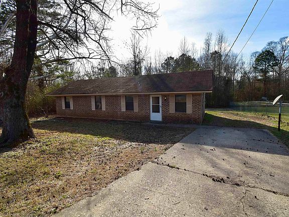 2nd image of 818 Evangeline Dr