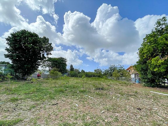 3rd image of 33 Clifton Hill Est #Ki