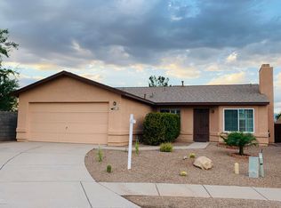 8715 E Squaw Peak Dr, Tucson, AZ 85730