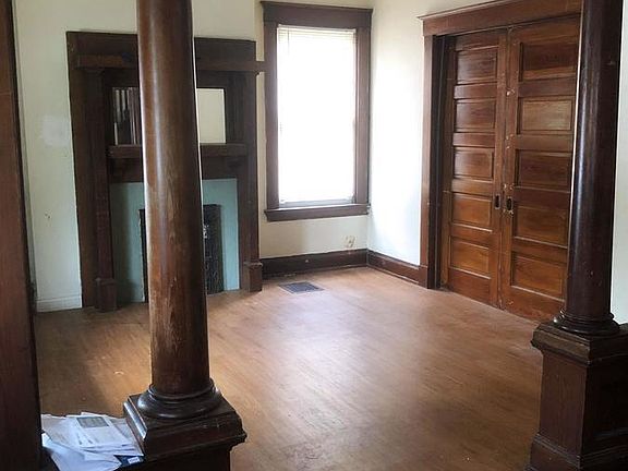 5th image of 2424 Clifton Ave