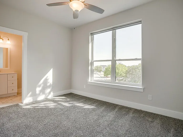 2341 Benbrook Blvd — Photo 30