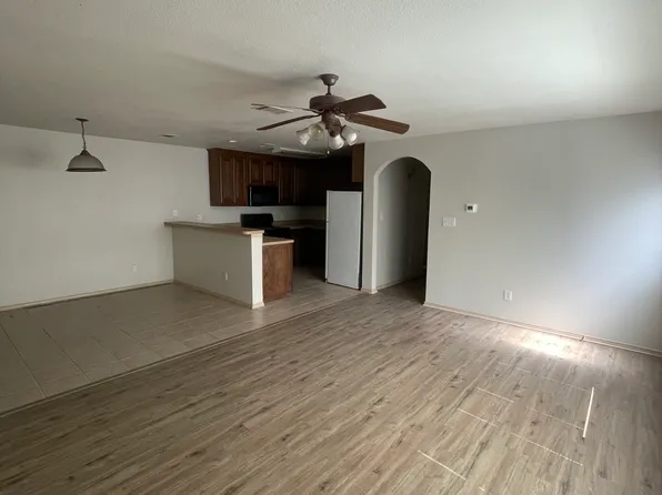 1216 Mulkey Ln #1216, Denton, TX 76209