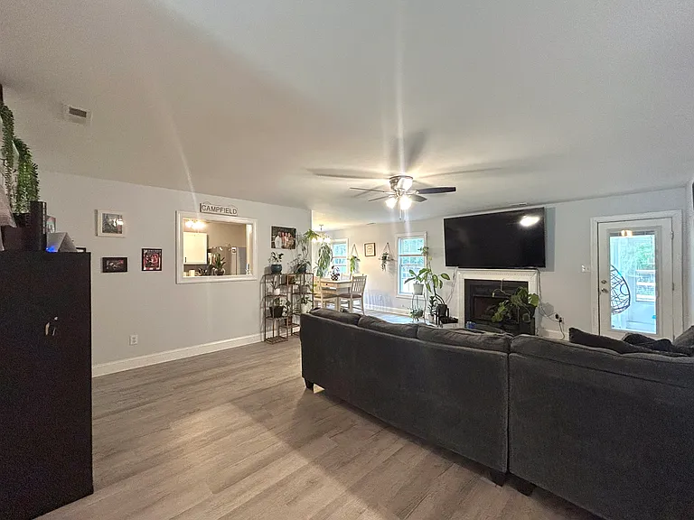 106 Camellia Creek Dr — Photo 36