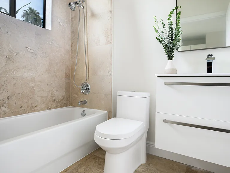 2766 SW 33rd Ave — Photo 26