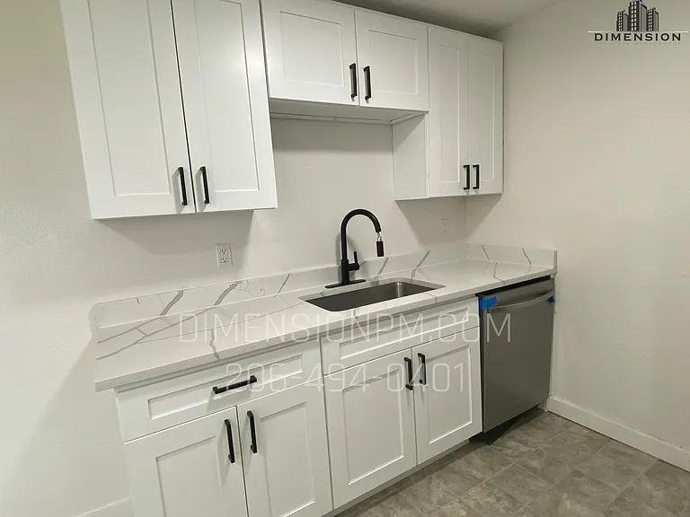 Dimension Lakewood Apartments — Photo 27