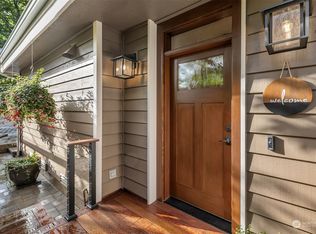 4401 Brygger Dr W, Seattle, WA 98199