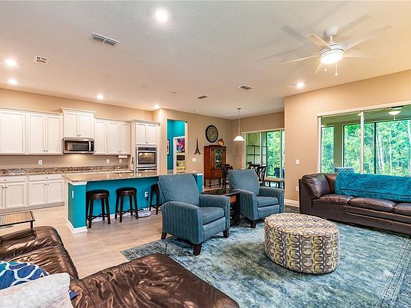 3rd image of 4862 Rolling Greene Dr