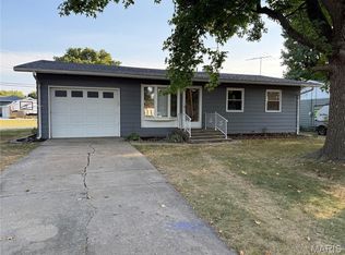204 Northmoor Dr, Jerseyville, IL 62052