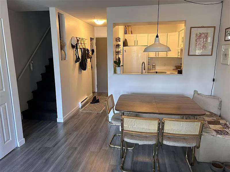 3616 Main Street — Photo 3