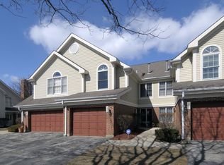 1837 W White Oak St #6-2, Arlington Heights, IL 60005