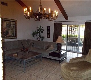 4th image of 410 Tanglewood Dr