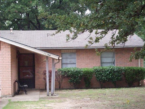 1st image of 11104 Tracey Dr