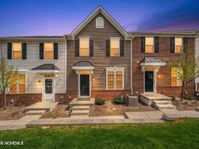 1306 English Lane #1306, Parlin, NJ, 08859