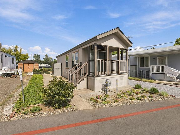 2nd image of 481 Twin View Blvd #121