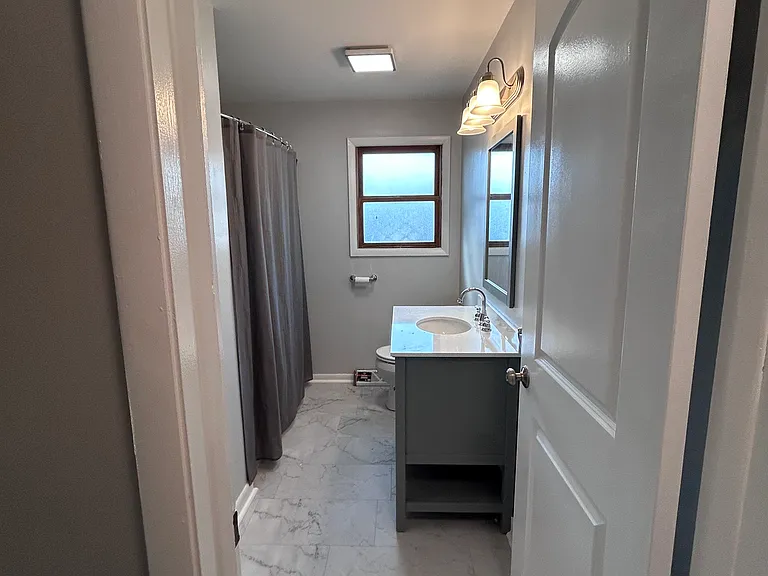 15 Norton Ave — Photo 14