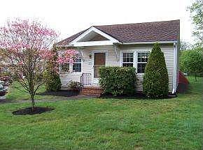 Spring Blooms at Greenwood