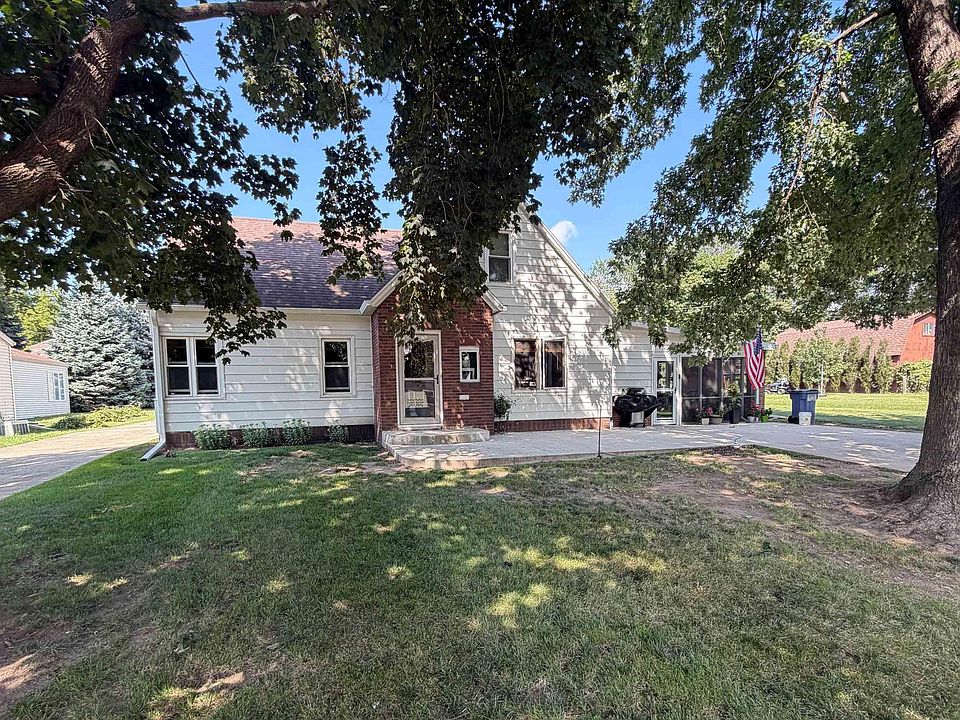 1st image of 1135 11th St