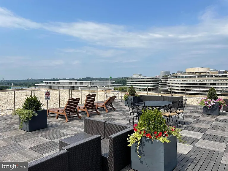 2475 Virginia Ave NW #712 — Photo 15