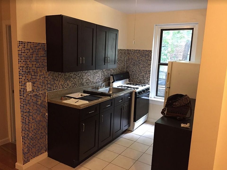 1st image of 160 Vermilyea Ave APT 4C