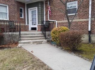 565 Castleton Ave APT 1B, Staten Island, NY 10301
