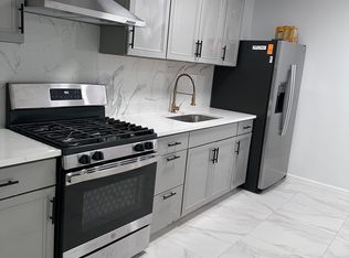 30 Grove St #1, Charleston, SC 29403