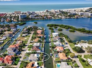 1649 Stanford Ln, Sarasota, FL 34231
