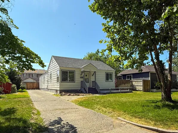 912 S Alder St, Kennewick, WA 99336