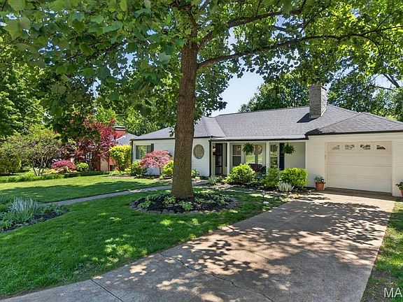 2nd image of 430 Cannonbury Dr