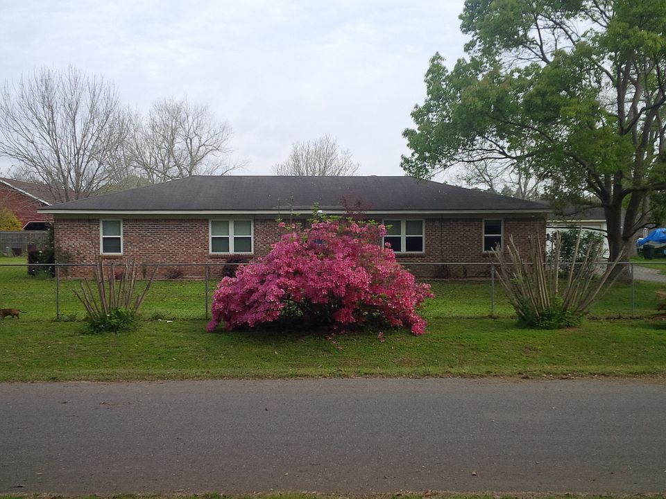 1st image of 12570 Grandview Dr N