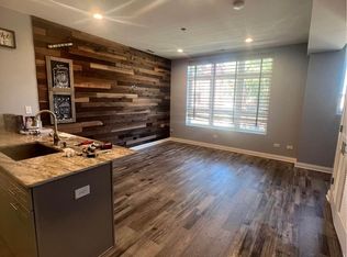 2711 W Polk St #2, Chicago, IL 60612