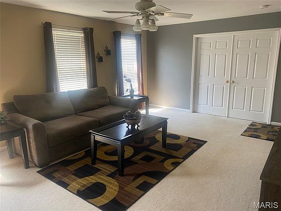 3rd image of 6116 Arbor Green Dr