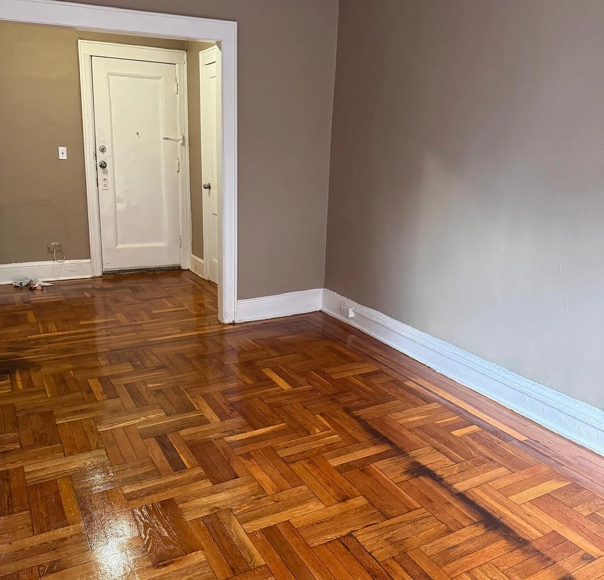 1 bed, 1.0 bath, 750 sqft, $1,300 — Photo 3