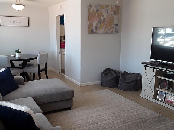 2nd image of 3001 E Avalon Dr
