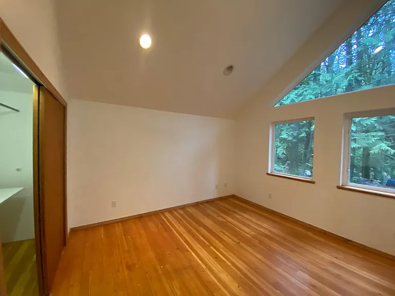 21601 Miller Bay Rd NE — Photo 11