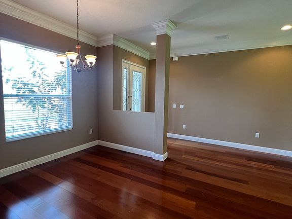 4th image of 3075 Shingle Creek Ct