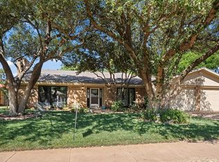 8606 Knoxville Ave, Lubbock, TX 79423
