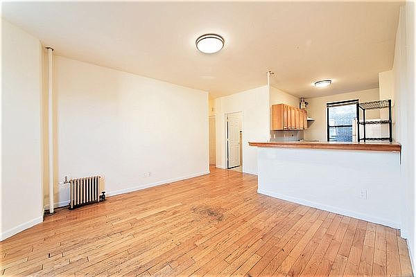 1st image of 570 W 183rd St APT 4A