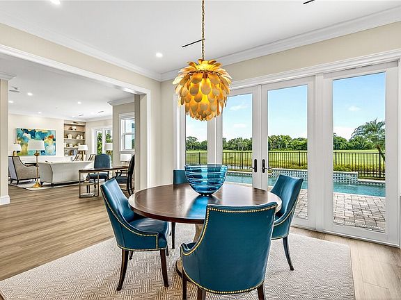 5th image of 5570 Las Brisas Dr