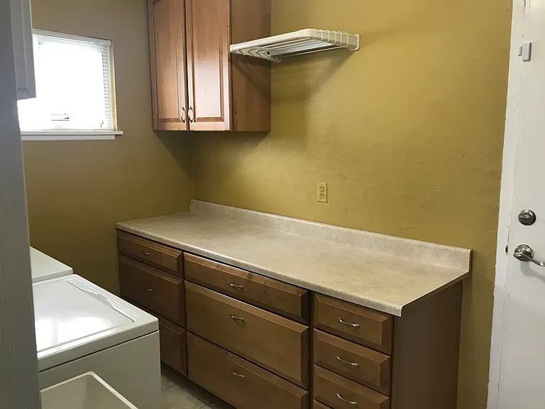 1318 Ranchland Dr — Photo 13