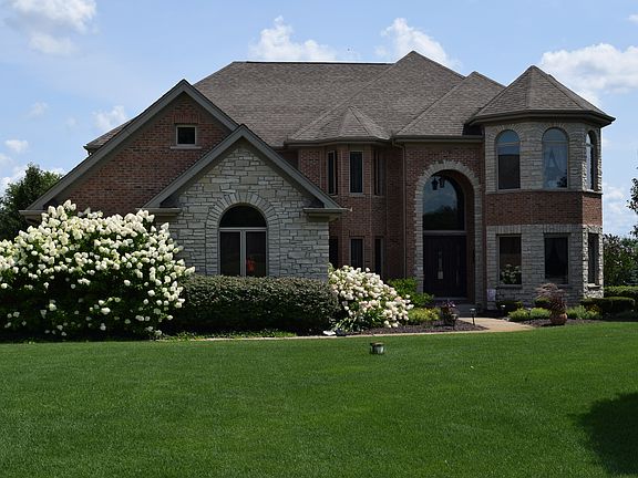 2nd image of 17917 S Foxhound Ln